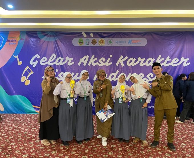 SMAN 9 Bandung Raih Prestasi Gemilang di Lomba Galaksi Tingkat Kota Bandung 2025