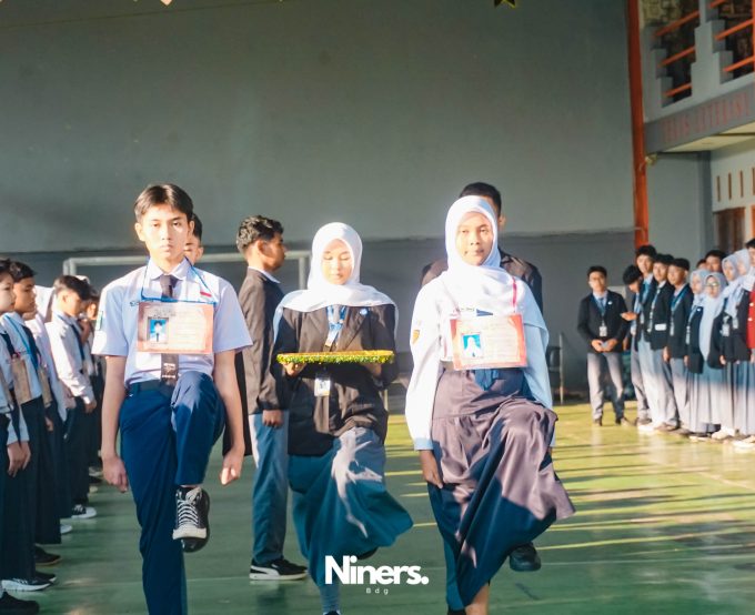 Sukses Digelar! MPLS Pancawaluya SMAN 9 Bandung Usung Semangat Budaya dan Masa Depan